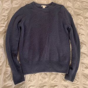 Blue pull over